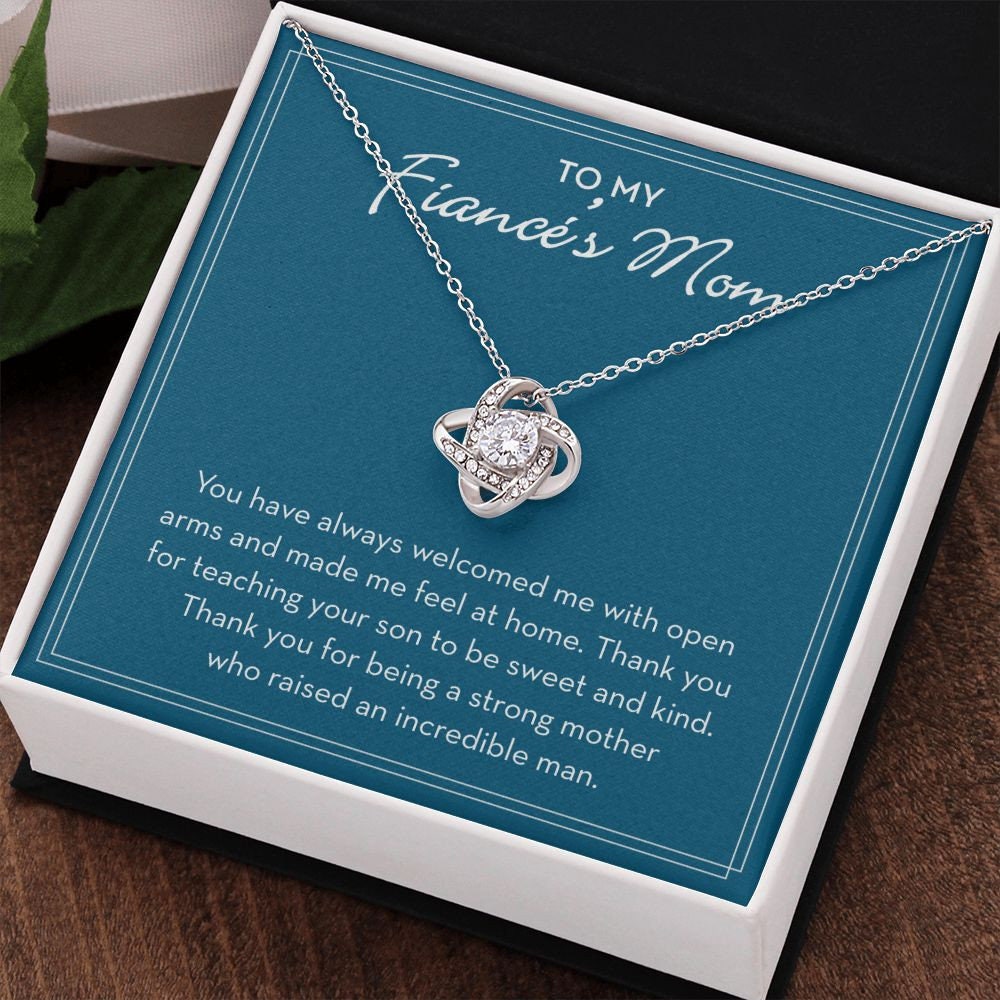 Here are 9 Mind-blowing Picks for Mothers Day Necklace With Picture Inside  - Getnamenecklace Blog